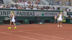 Sabatini brindó destellos en Roland Garros. Sabatini brindó destellos en Roland Garros.
