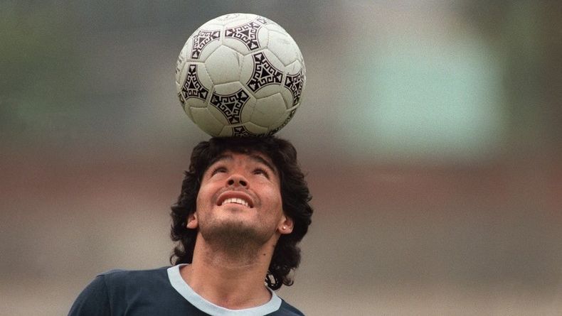 Diego Armando Maradona nació un 30 de noviembre de 1960, en Lanús, provincia de Buenos Aires.