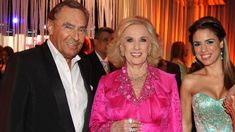 Marina Calabró será el gran disgusto de Mirtha la noche del Martín Fierro Marina Calabró será el gran disgusto de Mirtha la noche del Martín Fierro