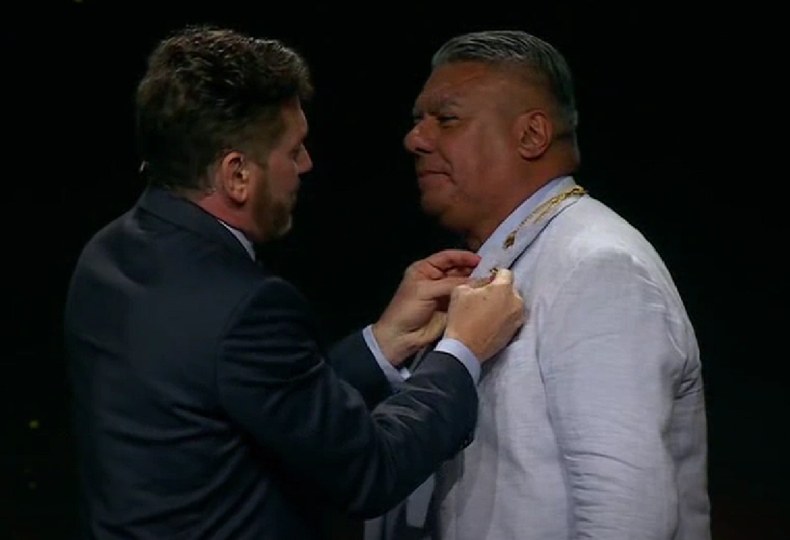 Homenaje a la Selección argentina: reconocieron a Chiqui Tapia como el mejor dirigente del fútbol sudamericano.