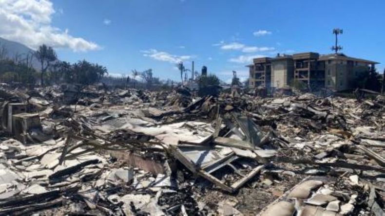 El fuego destruyó más de 2.200 estructuras en Lahaina y&nbsp;las pérdidas se estiman en 5.500 millones de dólares.