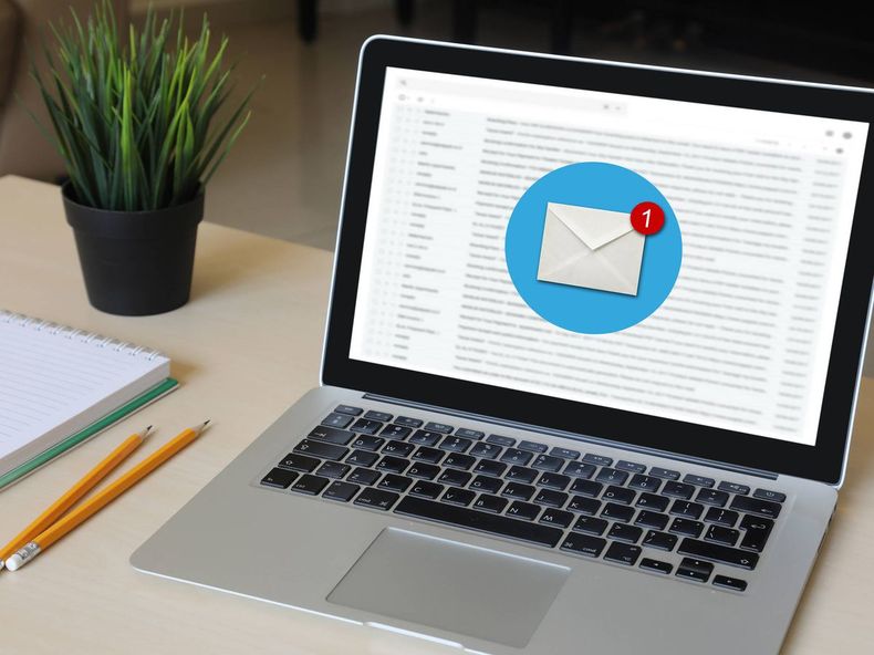Un correo alternativo permite usar la aplicación sin comprometer la información personal.