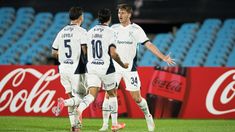 Matías Giménez, con un doblete, fue la figura de la noche en el Centenario. Matías Giménez, con un doblete, fue la figura de la noche en el Centenario.