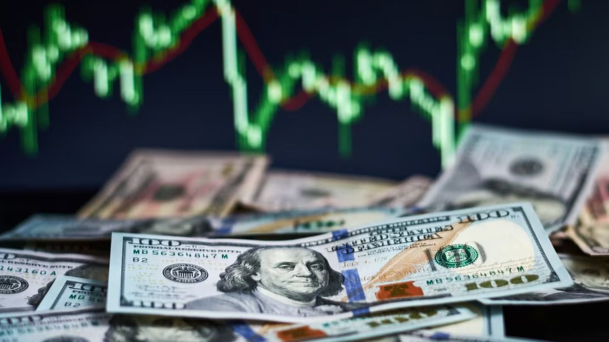 Nuevo torniquete para contener el dólar: el Banco Central impuso más controles a los bancos