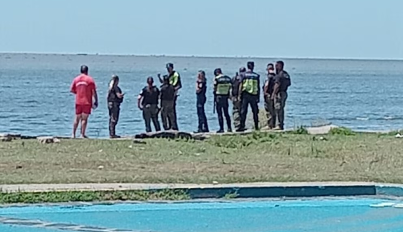Al menos 12 cráneos fueron hallados esta tarde en la Ribera de Quilmes en el extremo sur de la costa.
