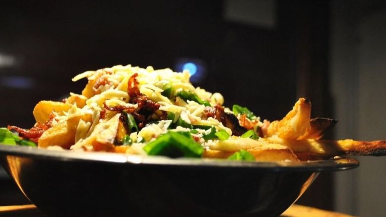 Esta combinación de calidad y accesibilidad convierte a Buenos Aires en un destino culinario irresistible para los amantes de la buena comida. 