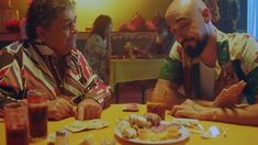 Abel Pintos se juntó con Los Palmeras y reversionó un éxito Abel Pintos se juntó con Los Palmeras y reversionó un éxito