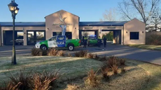 Ladrones quisieron entrar a un country de City Bell a través de un arroyo, los descubrieron y se tirotearon con la Policía Ladrones quisieron entrar a un country de City Bell a través de un arroyo, los descubrieron y se tirotearon con la Policía