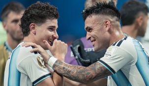 Julián fue titular frente a Egipto; Lautaro entró en el ST.