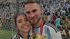 MacAllister y Mayán se separaron tras el Mundial de Qatar 2022. MacAllister y Mayán se separaron tras el Mundial de Qatar 2022.