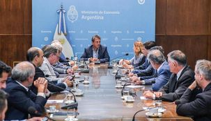 Sergio Massa se reunió con los secretarios de las principales áreas económicas.