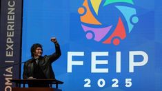 Javier Milei en el 18º Foro de Emprendedores Industriales del Paraguay. Javier Milei en el 18º Foro de Emprendedores Industriales del Paraguay.