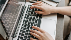 Las formas de estafas más comunes en LinkedIn. Las formas de estafas más comunes en LinkedIn.