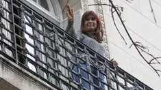 Cristina Kirchner cumple la prisión domiciliaria en San José 1111.