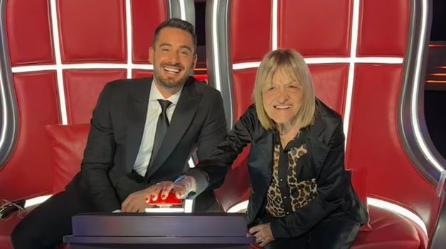 Nicolas Occhiato anunció el fallecimiento de su abuela.