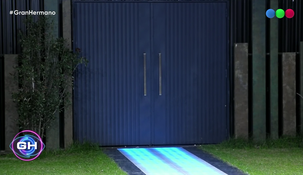 La jugadora se presentó en el debate de Gran Hermano en el Uruguay. La jugadora se presentó en el debate de Gran Hermano en el Uruguay.