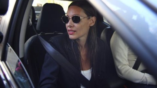 Pampita pidió por los objetos donde tenía grabada a la hija que tuvo con el actor chileno.