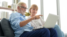 Los jubilados que cobran la mínima acceden a un bono de $37.000. Los jubilados que cobran la mínima acceden a un bono de $37.000.