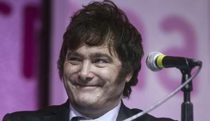 Javier Milei reafirmó que si gana las elecciones enviará un proyecto para dolarizar la economía