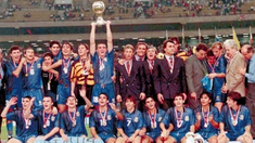 El exdelantero fue clave en la victoria 2-1 ante Uruguay en la final. El exdelantero fue clave en la victoria 2-1 ante Uruguay en la final.