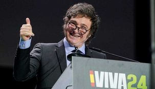 Bertie Benegas Lynch tocará la batería en la banda que acompañará a Milei.