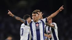 Talleres venció a Rosario Central 4 a 1 en el Mario Alberto Kémpes. Talleres venció a Rosario Central 4 a 1 en el Mario Alberto Kémpes.