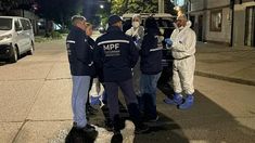 Una septuagenaria ejecutó de dos disparos a su pareja tras años de maltrato. Una septuagenaria ejecutó de dos disparos a su pareja tras años de maltrato.
