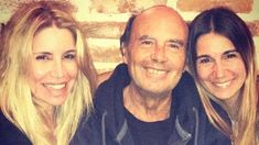 Florencia Peña, su padre y su hermana. Florencia Peña, su padre y su hermana.