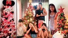 Los famosos armaron sus árboles de Navidad y mostraron las fotos en Twitter Los famosos armaron sus árboles de Navidad y mostraron las fotos en Twitter