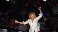 Soledad Silveyra fue a divertirse a una bailanta en Burzaco Soledad Silveyra fue a divertirse a una bailanta en Burzaco