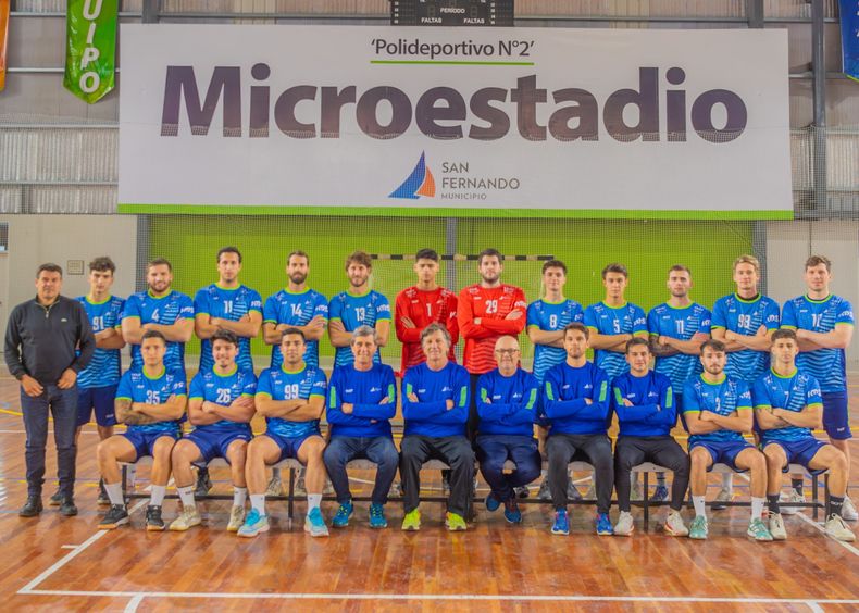 Participan 12 grandes equipos de todo el mundo.