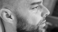 Sorpresa de cuarentena: Ricky Martin lanzó Pausa un nuevo EP Sorpresa de cuarentena: Ricky Martin lanzó Pausa un nuevo EP