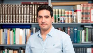 Adrián Ravier, vocero presidencial.