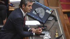 El titular de la Cámara Baja cuestionó que Torres se aliara con los sindicalismos.