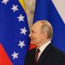 Durante noviembre, Nicolás Maduro y Vladimir Putin firmaron Tratado de Asociación y Cooperación Estratégica. Durante noviembre, Nicolás Maduro y Vladimir Putin firmaron Tratado de Asociación y Cooperación Estratégica.
