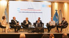 El debate se llegó a cabo en la Facultad de Económicas de la UBA.&nbsp;