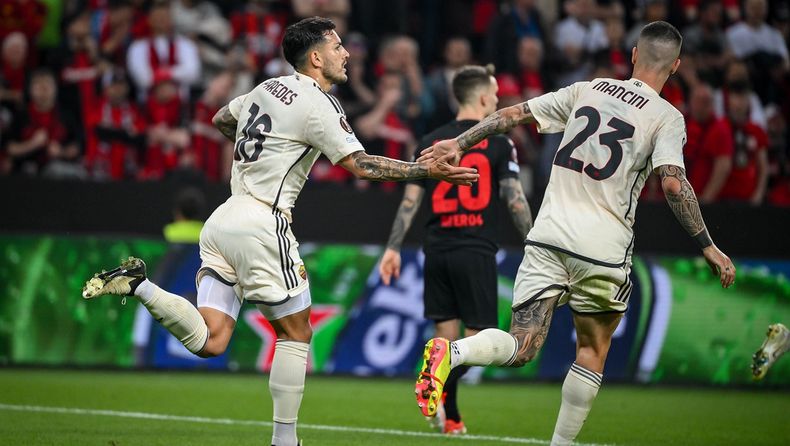 Leandro Paredes convirtió dos goles de penal.