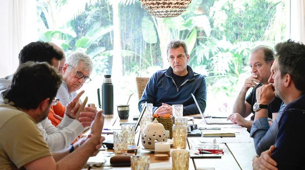 Sergio Massa en una reunión de trabajo.&nbsp;