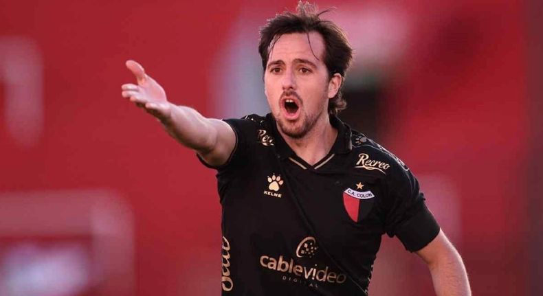 Bernardi jugó por última vez en octubre del año pasado para Colón.