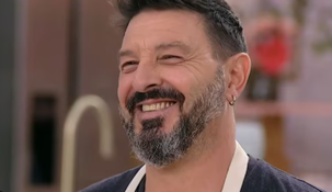 El actor se despidió con una torta en recordación al Mundial Qatar 2022. El actor se despidió con una torta en recordación al Mundial Qatar 2022.