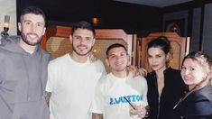 Devrim Özkan habló después de que se filtre una foto de un cruce de manos con Icardi. Devrim Özkan habló después de que se filtre una foto de un cruce de manos con Icardi.