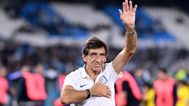 Gustavo Costas fue despedido por el presidente, Diego Milito.