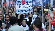 Docentes bonaerenses realizarán un acto contra la motosierra de Milei, los gobernadores y el FMI. Docentes bonaerenses realizarán un acto contra la motosierra de Milei, los gobernadores y el FMI.