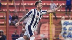 Julio Buffarini firmará por 18 meses con una cláusula de rescisión del vínculo a fin de año. Julio Buffarini firmará por 18 meses con una cláusula de rescisión del vínculo a fin de año.