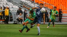 En el clásico de Mar del Plata, Aldosivi y Alvarado no se sacaron ventaja y terminaron 0-0. En el clásico de Mar del Plata, Aldosivi y Alvarado no se sacaron ventaja y terminaron 0-0.