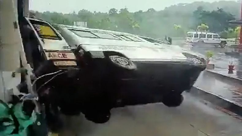 Accidente de ambulancia en la India.