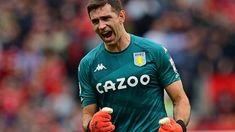 El Dibu Martínez fue la figura a pesar de la derrota del Aston Villa.