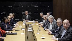 Representantes de la AFIP se reunieron con integrantes del Consejo Profesional de Ciencias Económicas. Representantes de la AFIP se reunieron con integrantes del Consejo Profesional de Ciencias Económicas.