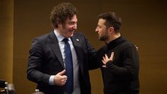 Javier Milei junto a Volodimir Zelenski.