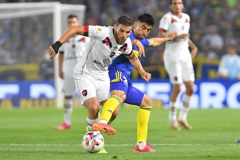 Atención hinchas de Boca: el partido contra Newells vuelve a cambiar de horario